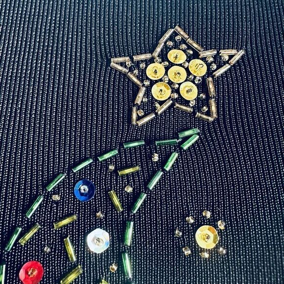 Lucia Burns Vintage Beaded Christmas Knit Top - Picture 4 of 7